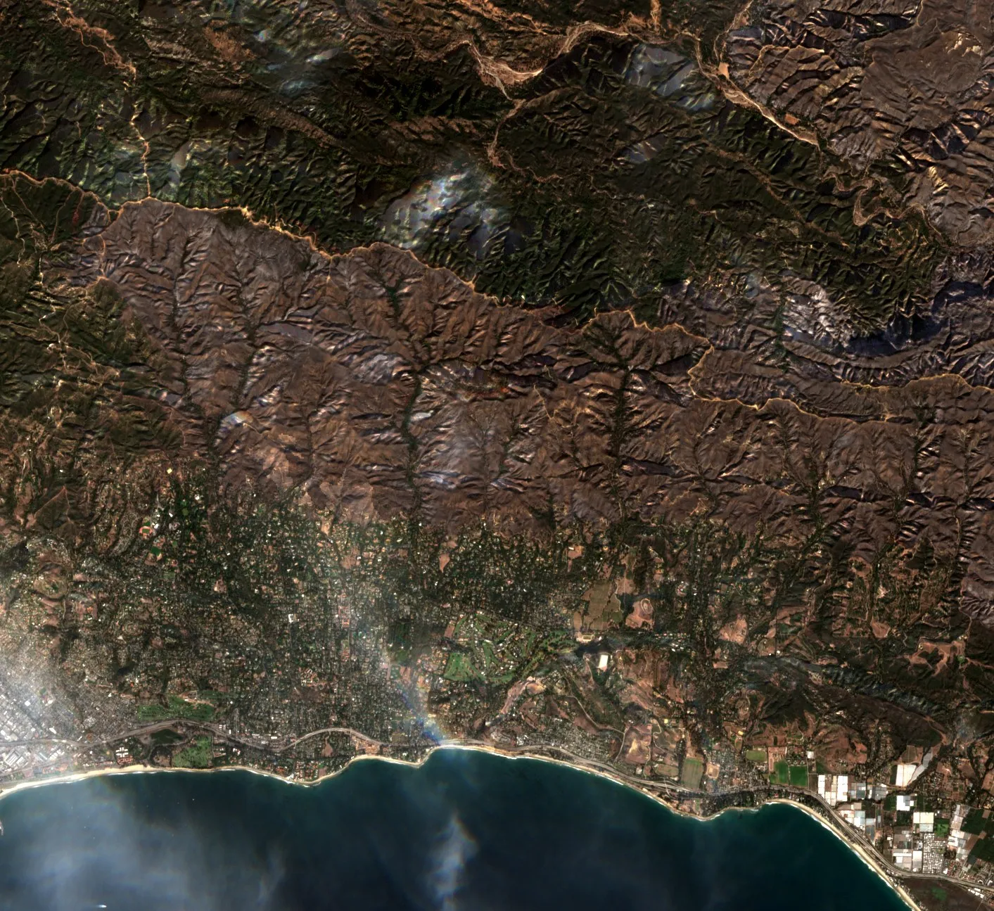 The same slopes on December 28, 2017, burned by the Thomas Fire